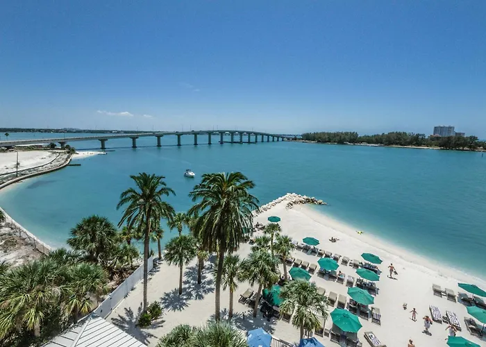 Dreamview Beachfront Hotel & Resort Clearwater Beach