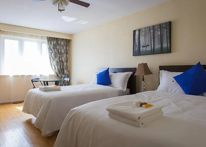 Charlton Suites Guest House Toronto