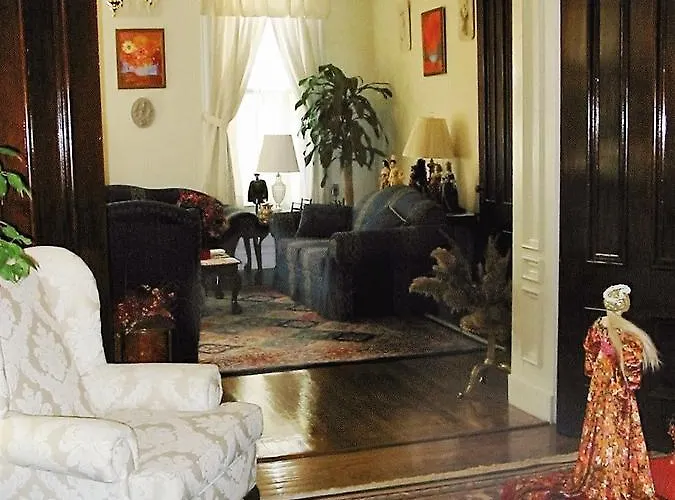 The Historic Mansion Hotel New Haven