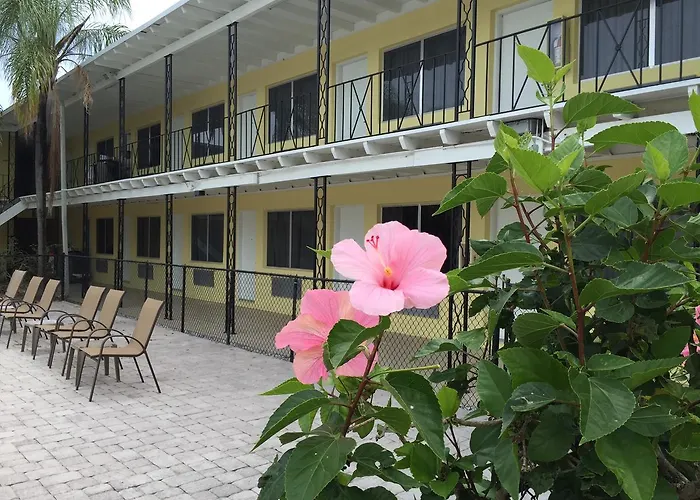 Key Largo Inn