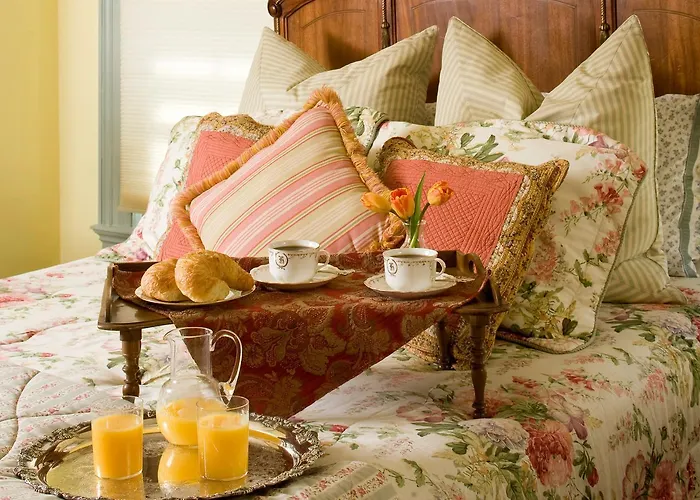 A B&B At The Edward Harris House Inn Rochester