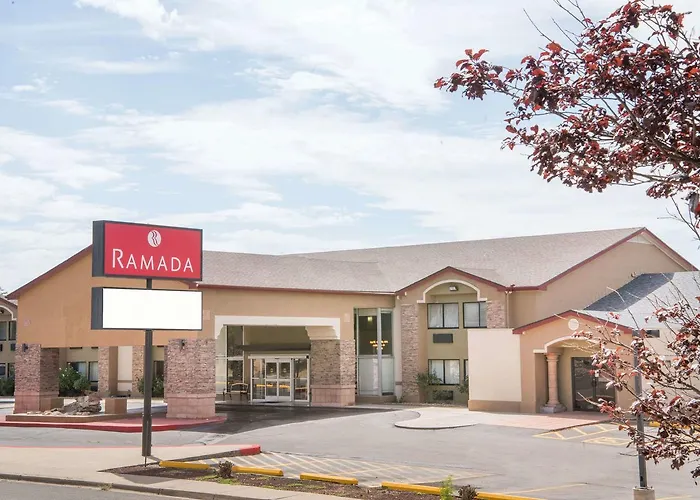 Ramada By Wyndham Albuquerque East
