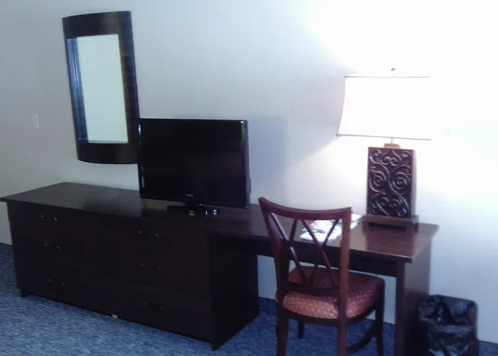 5Th Avenue Inn & Suites Rochester