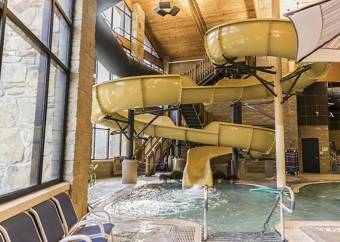 Abe Martin Lodge & Cabins Nashville