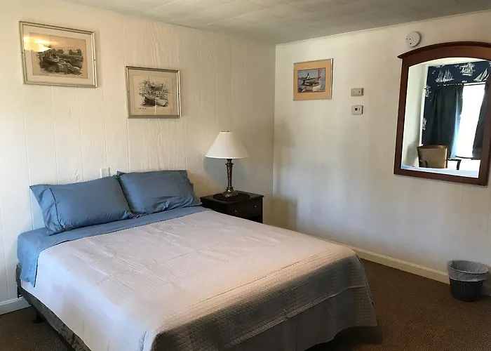 Admirals Ocean Inn