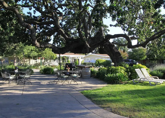 Meadowlark Inn