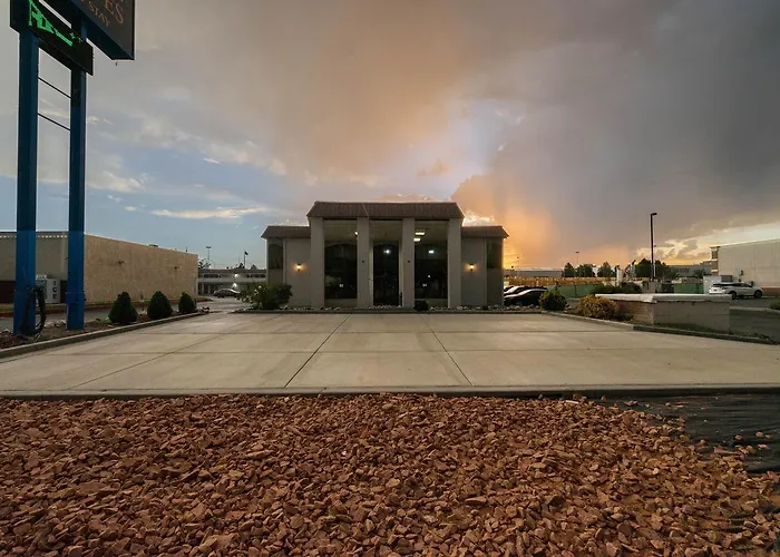 Little Suites Provo Extended Stay