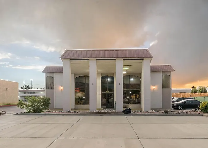 Little Suites Provo Extended Stay