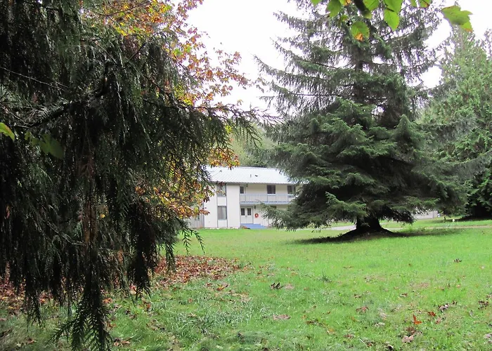 Lord Carlton Country Manor House