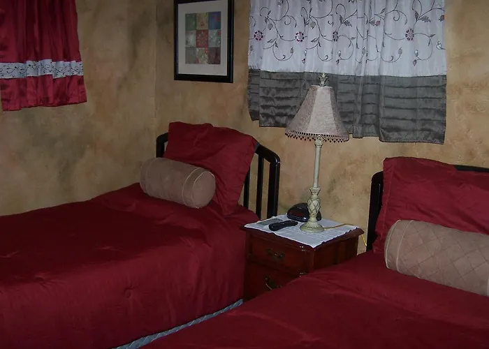 Amid Summer'S Inn Bed And Breakfast Cedar City