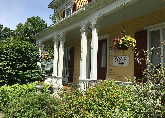 1868 Crosby House Bed & Breakfast Brattleboro