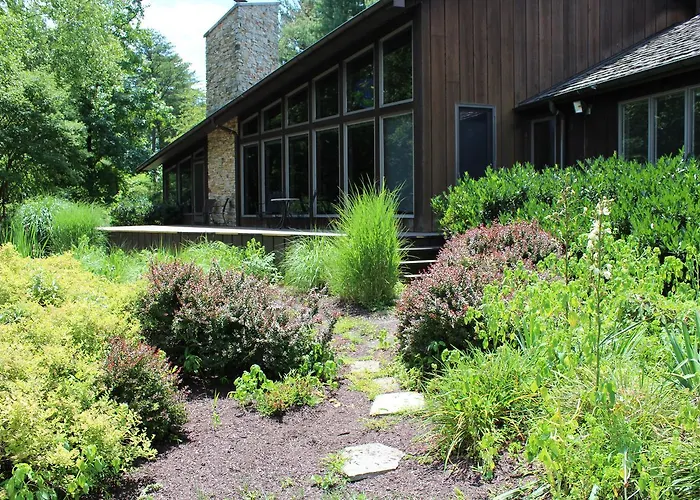 The Inn At White Oak