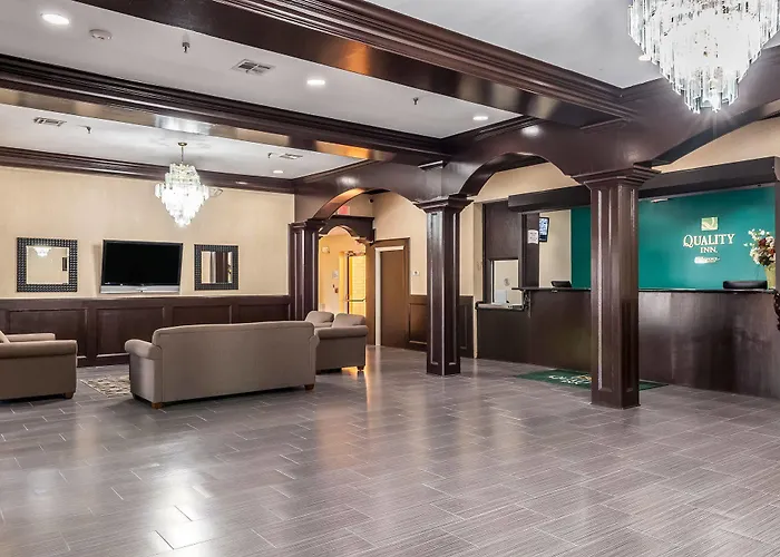 Trident Inn And Suites