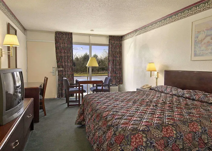 Budget Host Inn