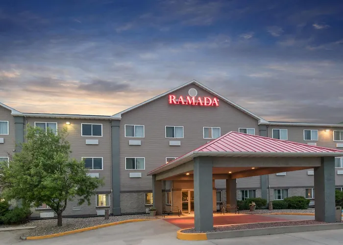 Ramada Limited Bismarck Hotel