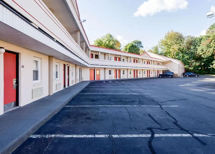 Econo Lodge West Springfield