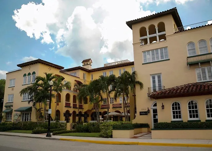 The Bradley Park Hotel Palm Beach