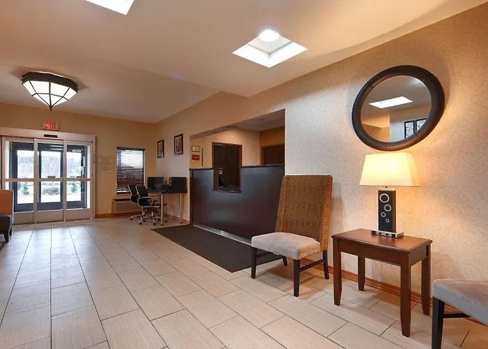 Days Inn By Wyndham Indiana Benjamin Franklin Highway