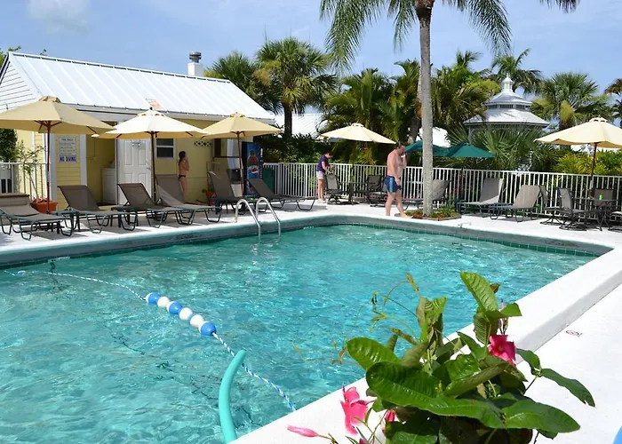Lemon Tree Inn Naples