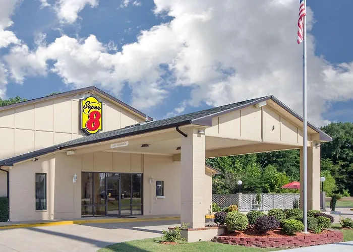 Super 8 By Wyndham Clarksville Ar
