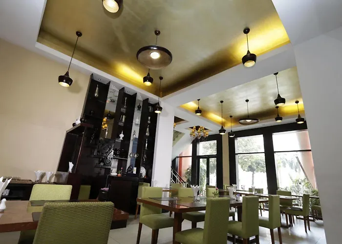 East Hotel Yangon