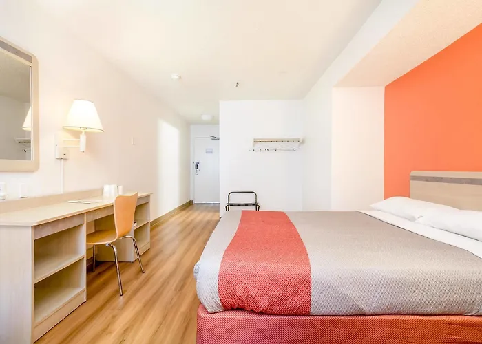 Motel 6 Minneapolis Airport - Mall Of America