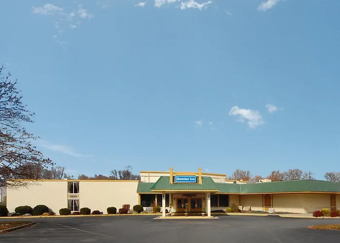 Carefree Inn Martinsburg