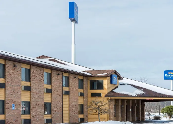 Baymont By Wyndham Cambridge Hotel