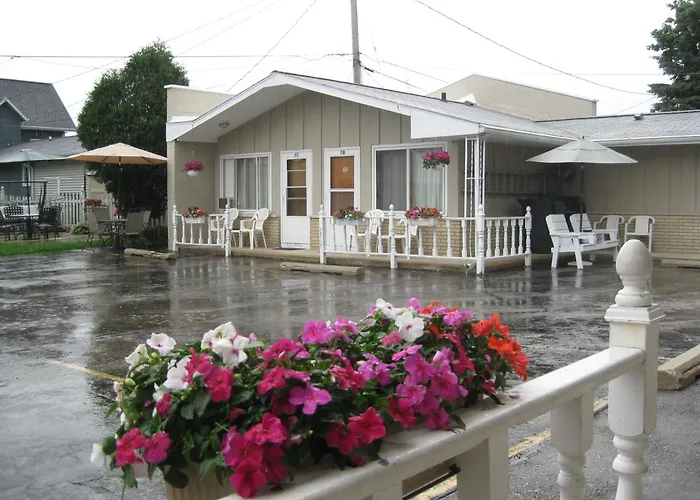 Inn Town Motel Waupun