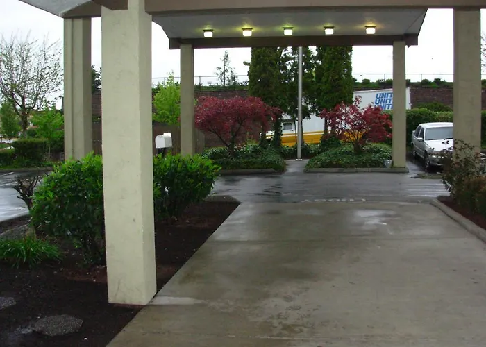 Red Lion Inn And Suites Federal Way