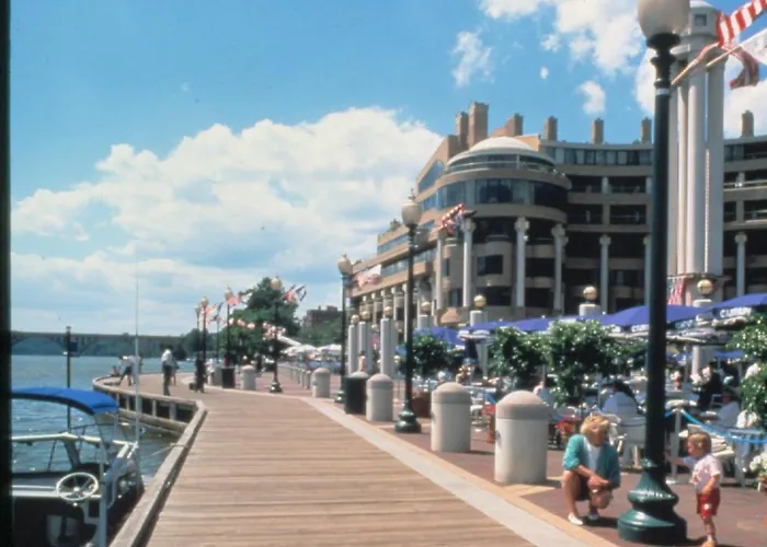 The Latham Georgetown Hotel