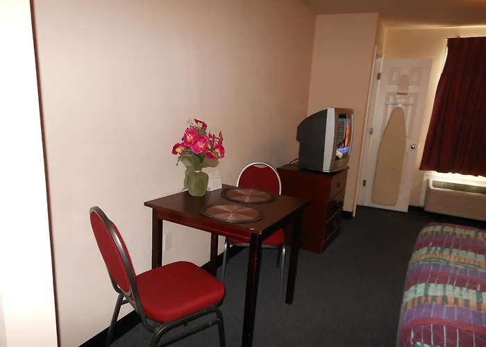 Savannah Suites Chesapeake