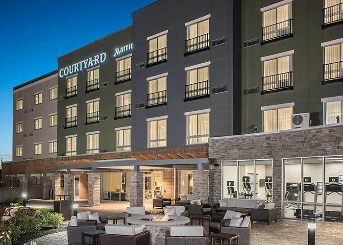 Courtyard By Marriott Albany Clifton Park Hotel