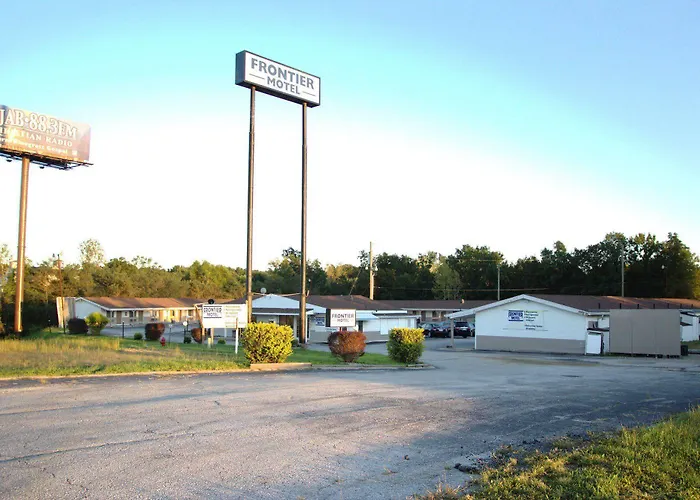 Frontier Motel Kingdom City