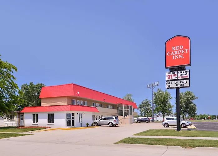 Red Carpet Inn Worthington