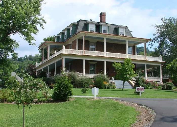 The Reynolds Mansion