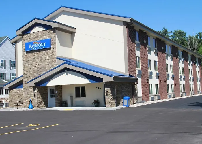 Baymont By Wyndham Stevens Point Hotel