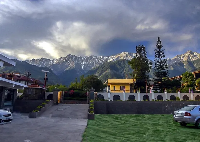 Hotel Dharamshala Paradise