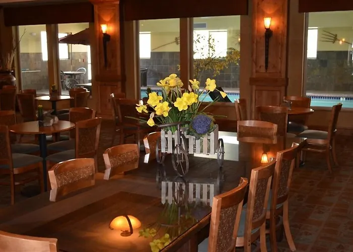 Inn At Cross Keys Station