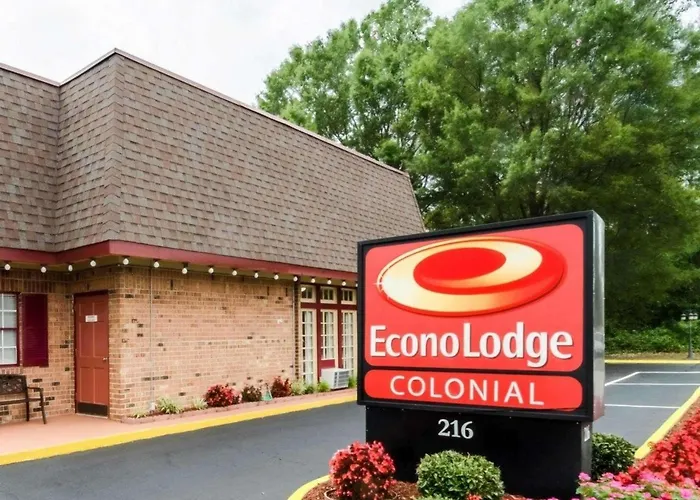 Econo Lodge Colonial