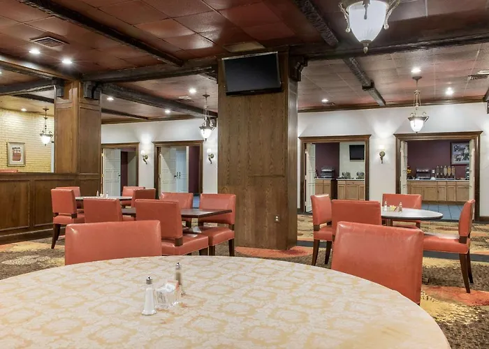 Clarion Hotel