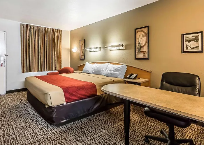 Econo Lodge Bowling Green