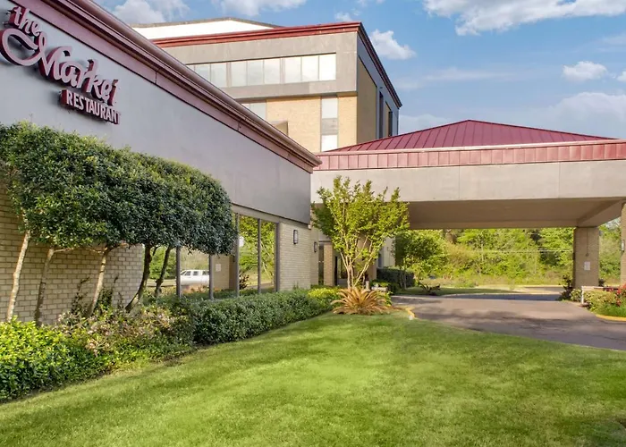 Ramada By Wyndham Shreveport Airport