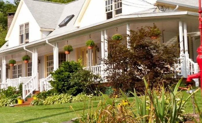 Mount Battie Inn Lincolnville