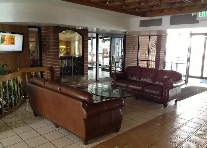 Airport Inn Hotel