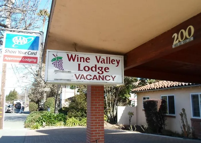 Wine Valley Lodge Napa