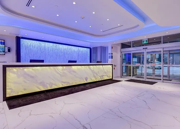 Est Hotel Toronto