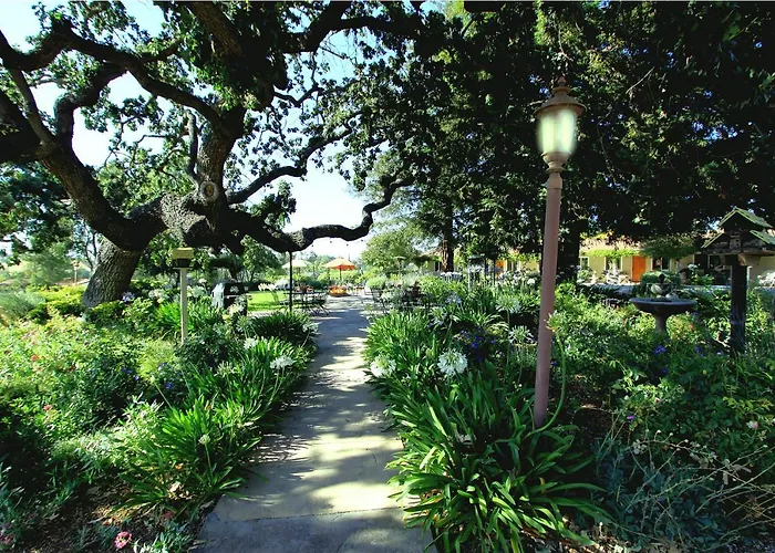 Meadowlark Inn