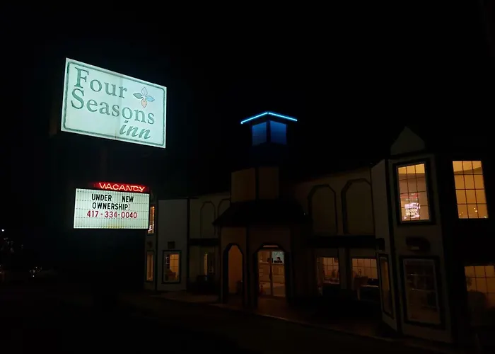 Four Seasons Inn