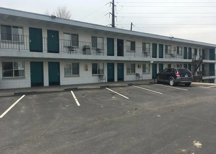 Mountain View Inn Lakewood